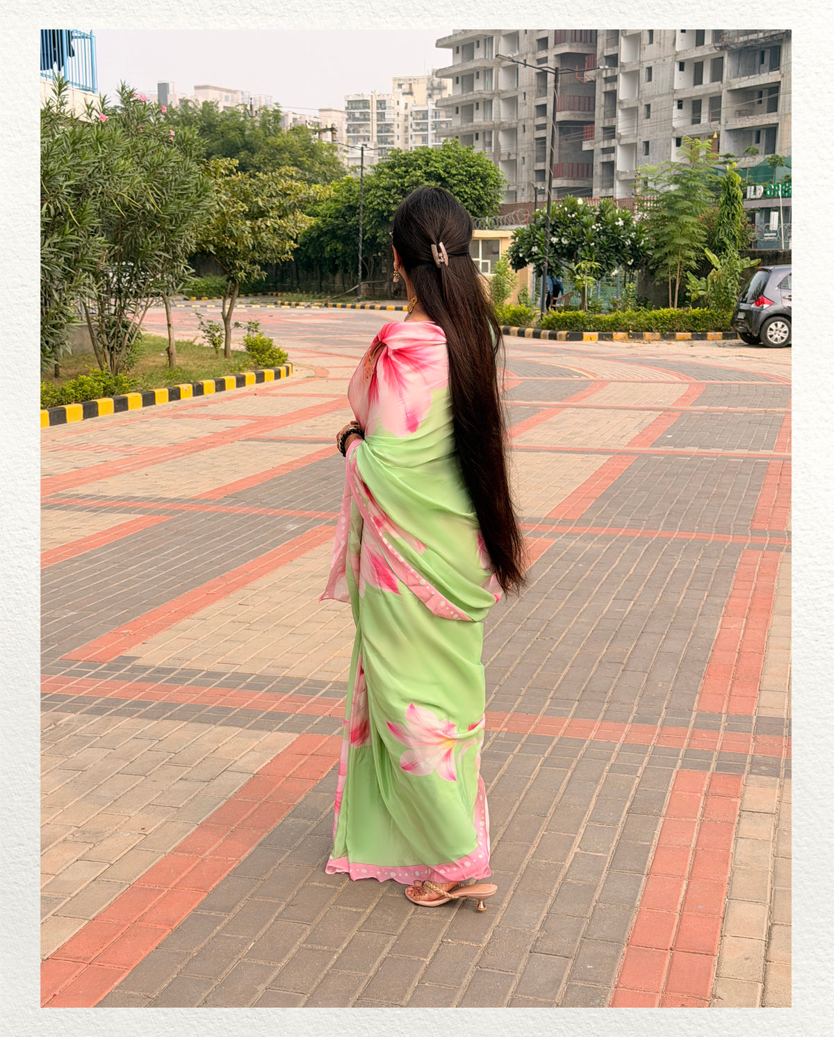 Vasanti – Pink Floral Printed Saree | Pure Crepe