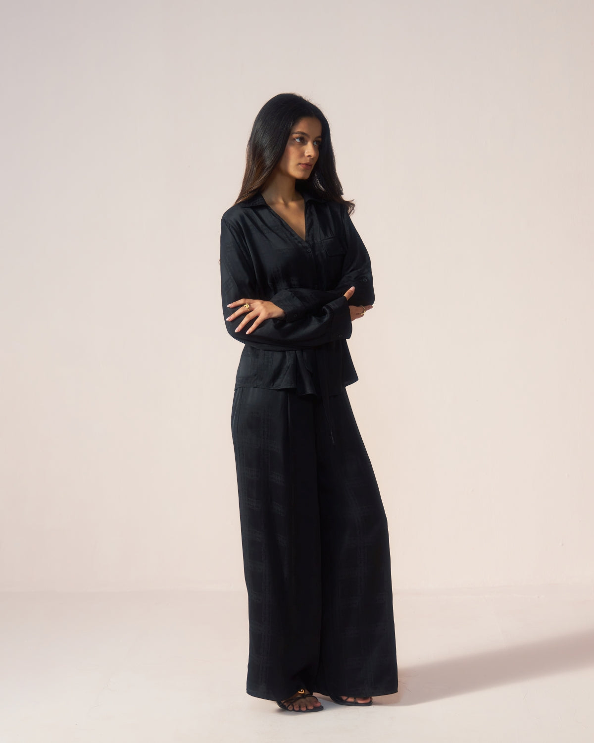 Kaala Luxe – Black Premium Coord Set with Wrap Sleeves