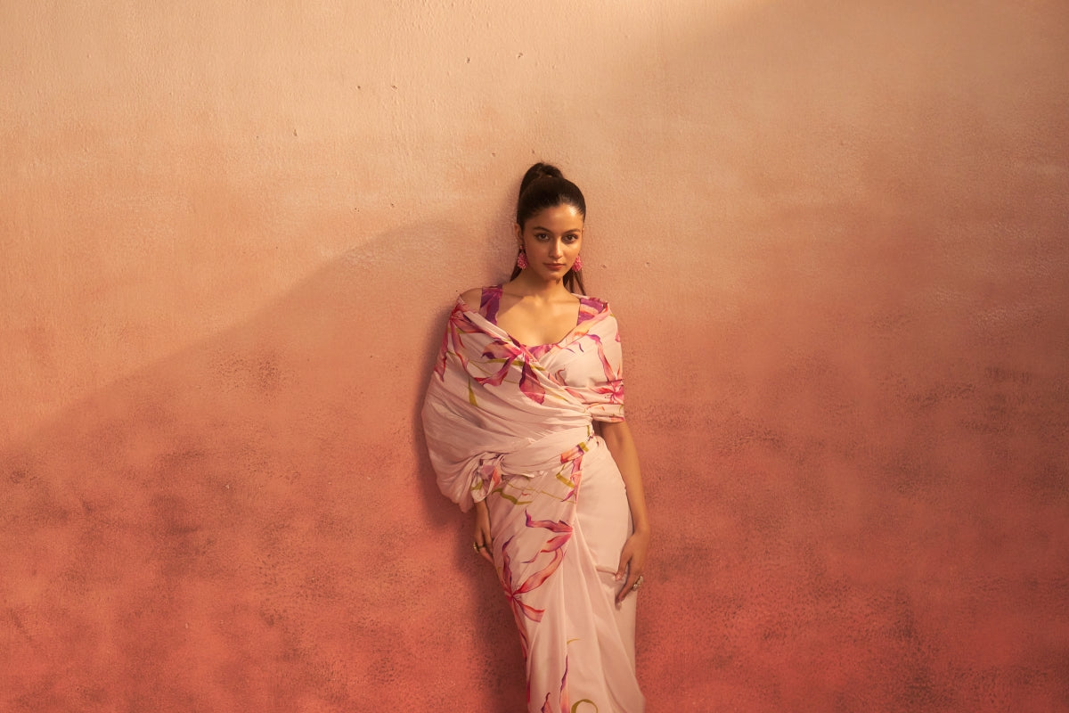Nargis – Lily Bloom in Soft Beige (Pure Crepe)