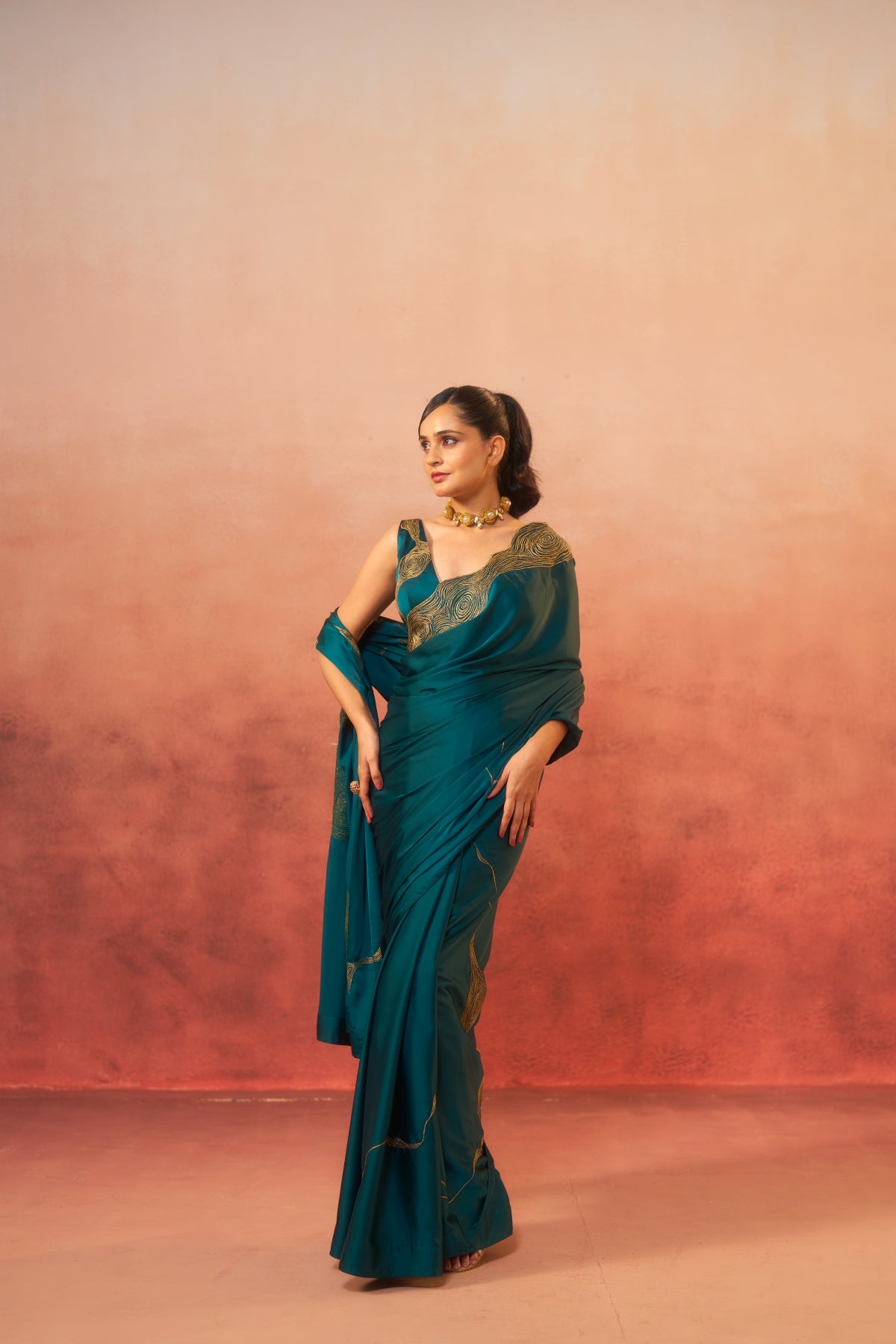 Firoza – Zari Glow in Teal Green