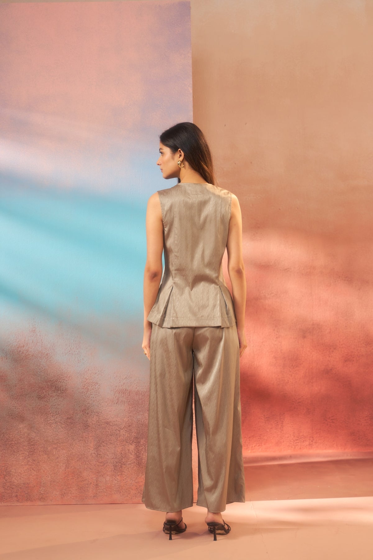 Smokey Aura (Metallic Grey Cordset – Semi-Formal)