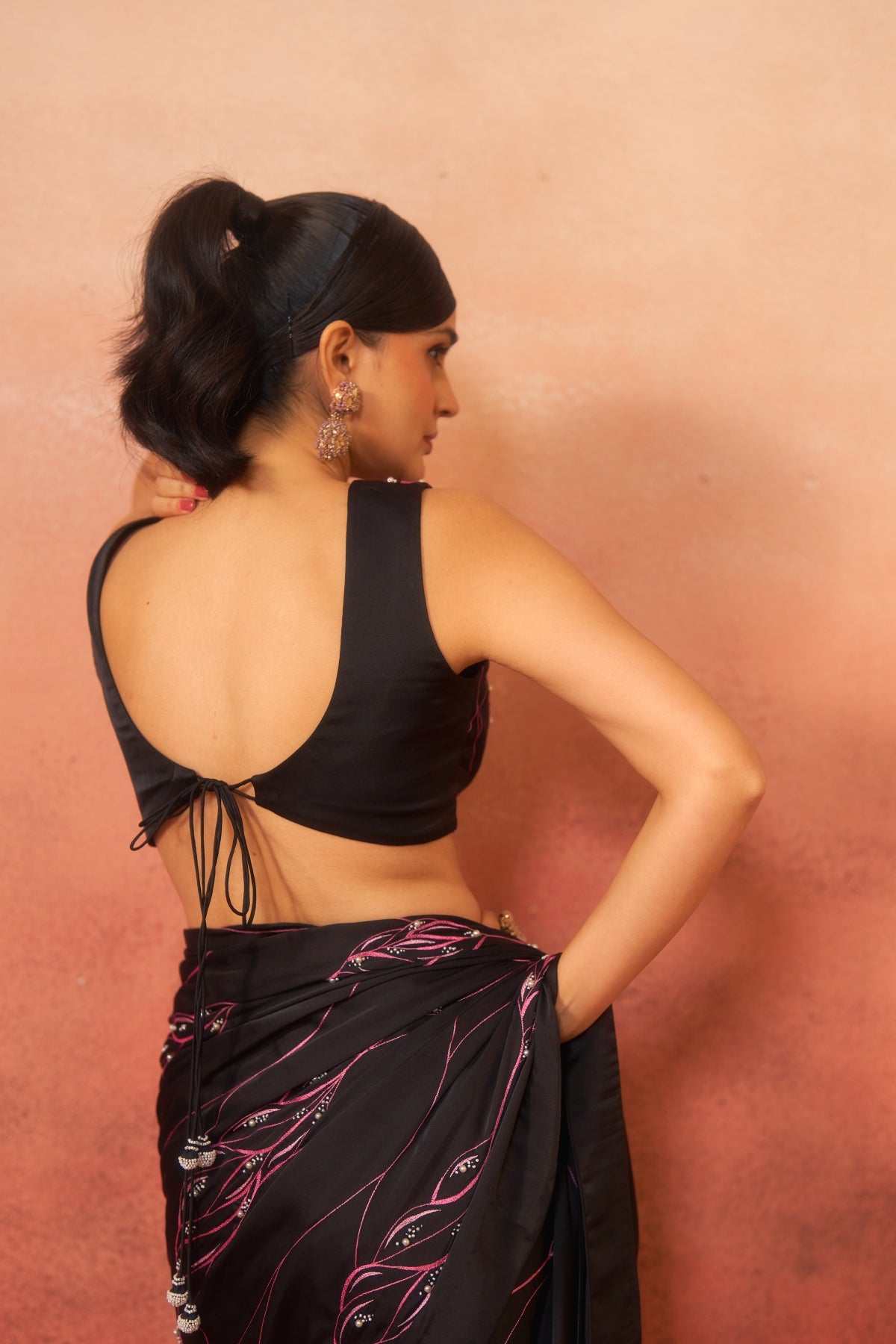 Sitara – Black Elegance Adorned with Pearls