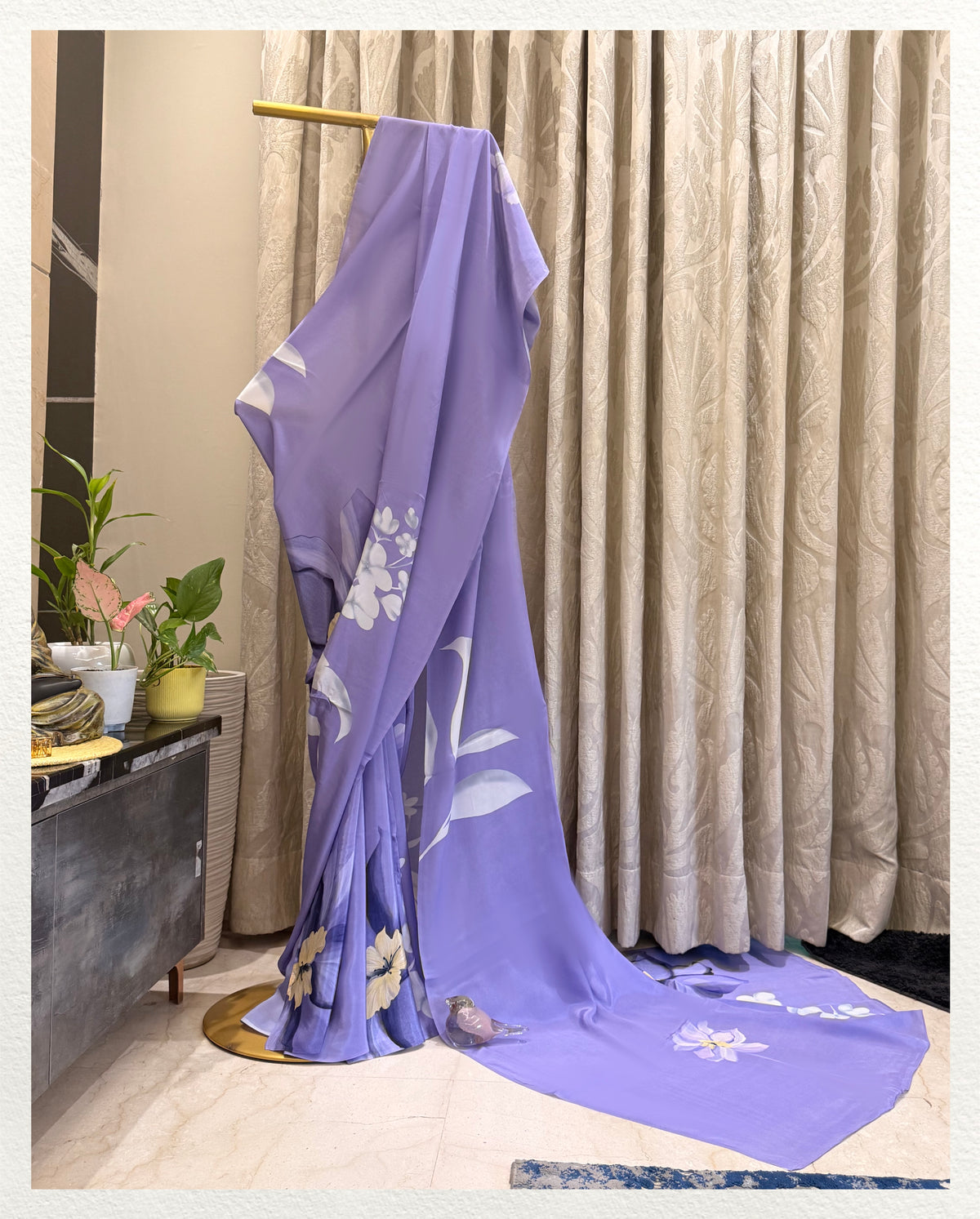 Sheetal – Elegant Floral Printed Saree | Pure Crepe