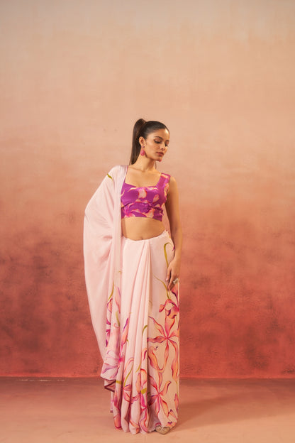 Nargis – Lily Bloom in Soft Beige