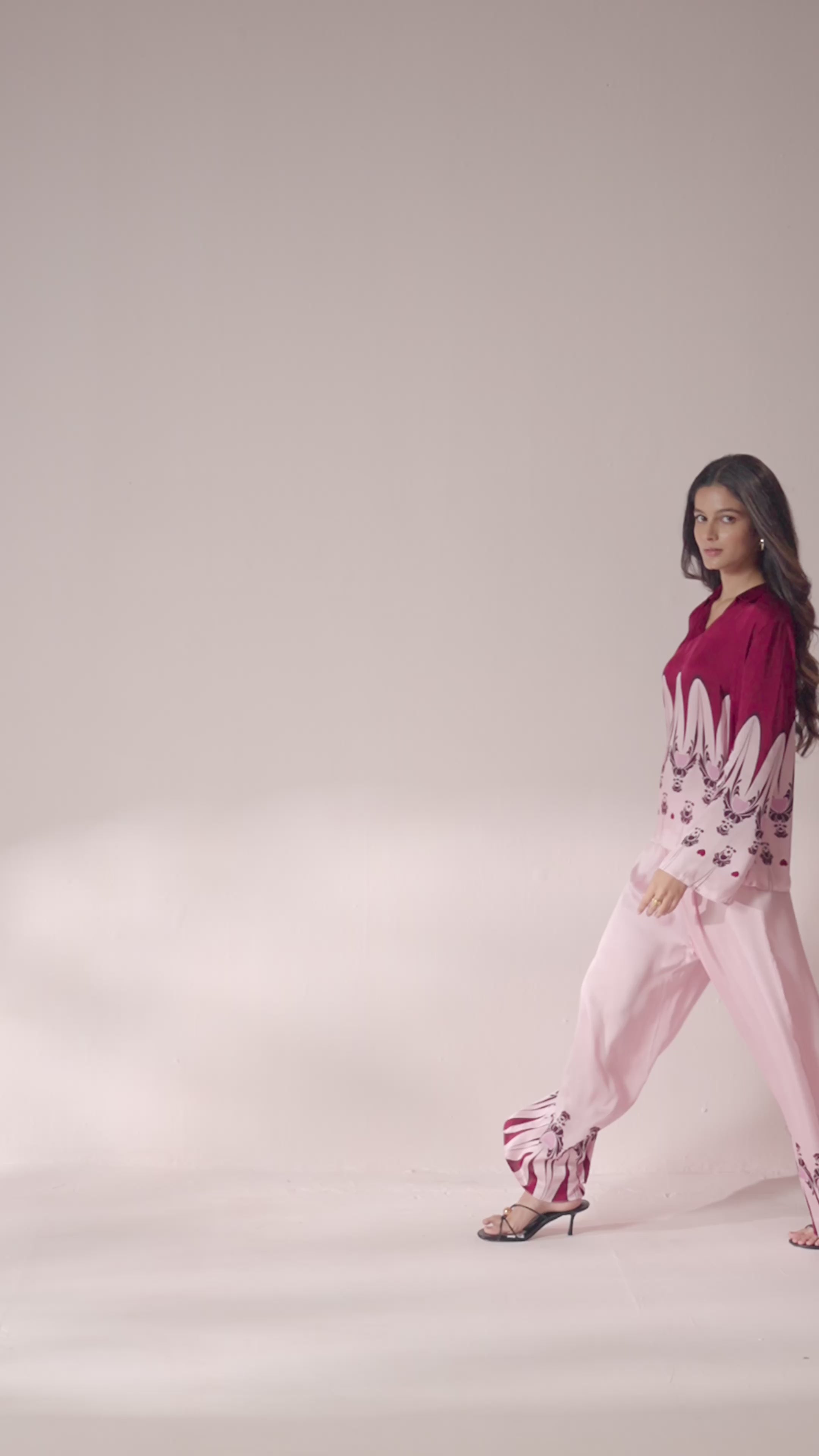 Gulnaar – Pink with Maroon Motifs Coord Set