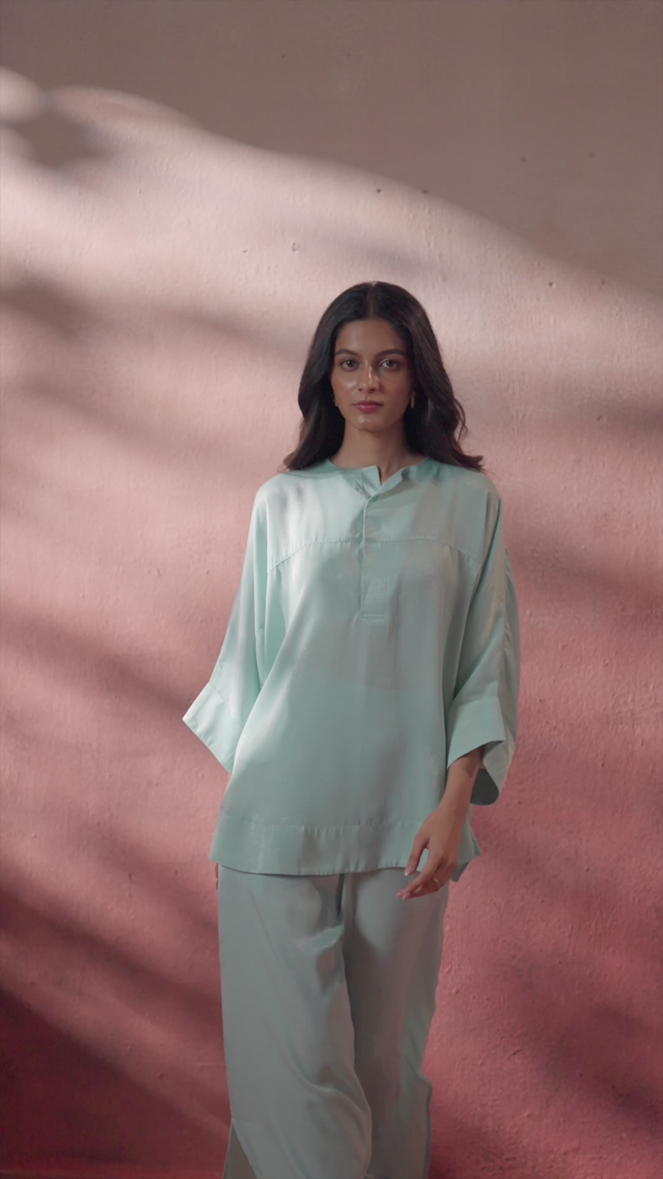 Verde Breeze (Cyan Green Cordset – Slit Pants)